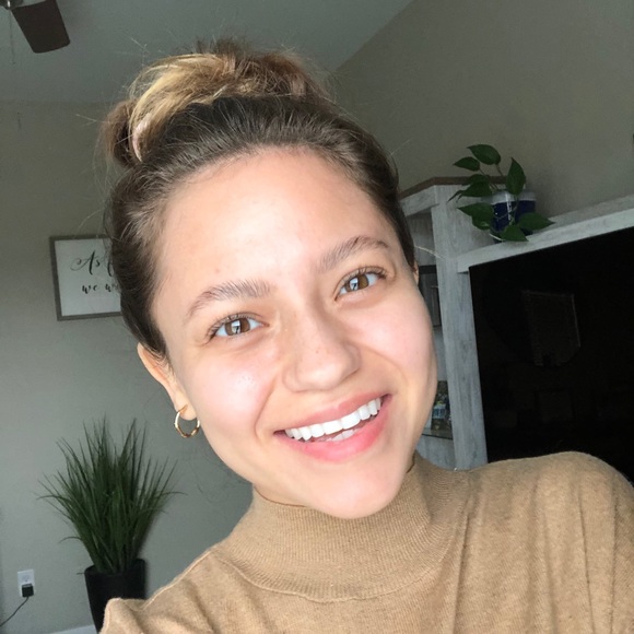 Meet your Posher, Karen - Picture 15 of 15